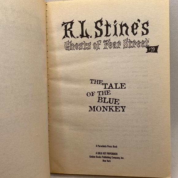 R.L. Stine’s Ghosts of Fear Street #29 The Tale of The Blue Monkey 1998 Horror - Picture 6 of 12